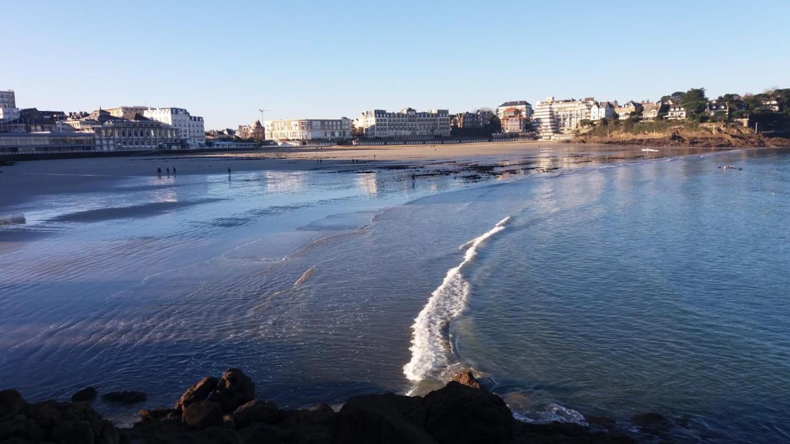 Loft Atypique Hyper Centre A 5Mn A Pied De La Plage De L'Ecluse 2 A 8 Personnes Dinard Esterno foto